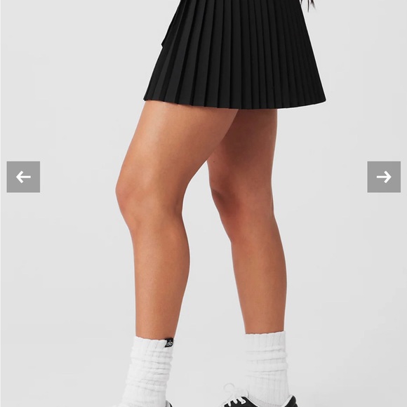 Alo Yoga Aces Tennis Skirt size x small brand new - Picture 3 of 5